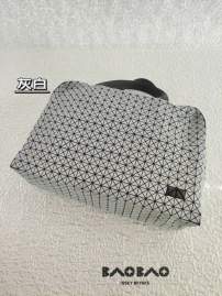 Picture of Issey Miyake Handbags _SKUfw217039609fw